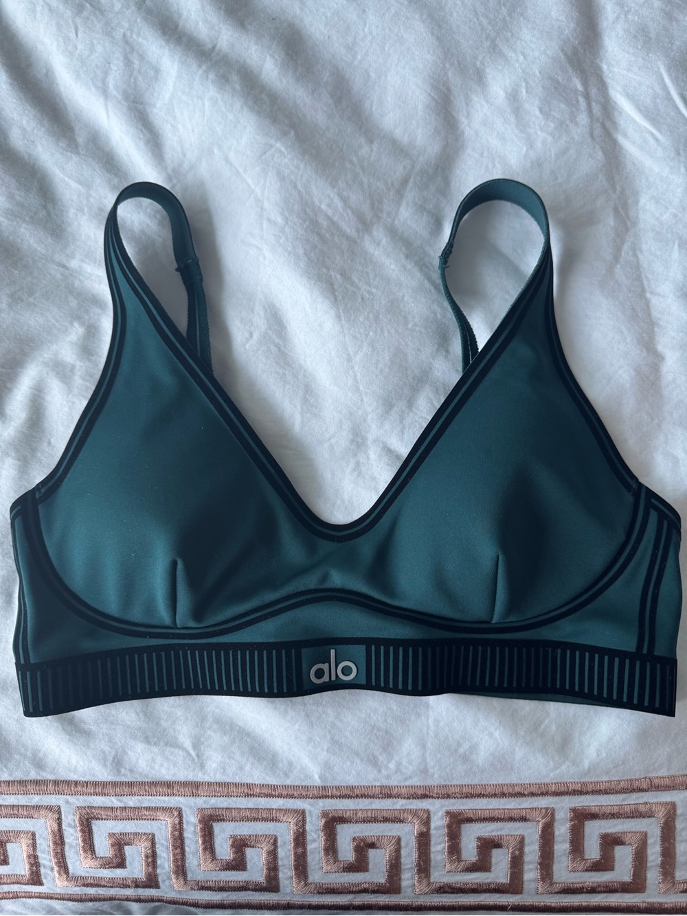 ALO Yoga bra